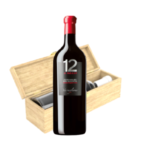 VARVAGLIONE 12 E Mezzo Negroamaro Del Salento, 3L (In Wooden Gift Box)